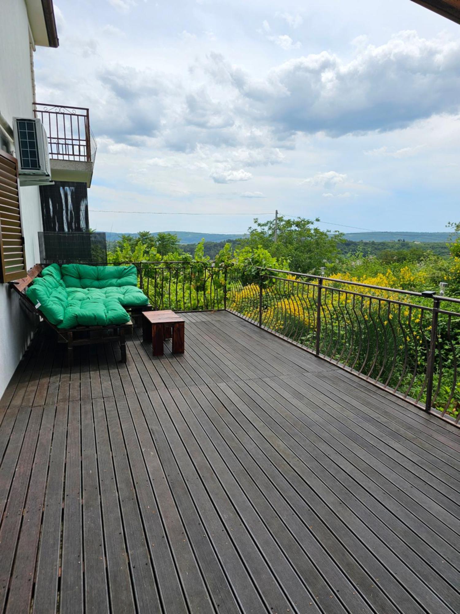 Lea Apartment Луция Экстерьер фото